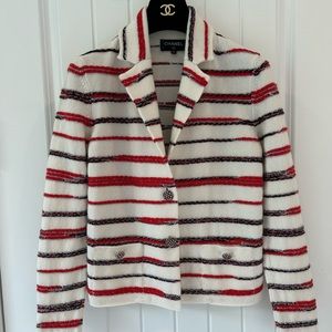 Chanel knit jacket size 36